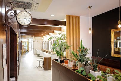 I's West【アイズウエスト函館】
