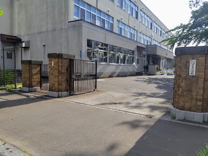 函館市立中島小学校